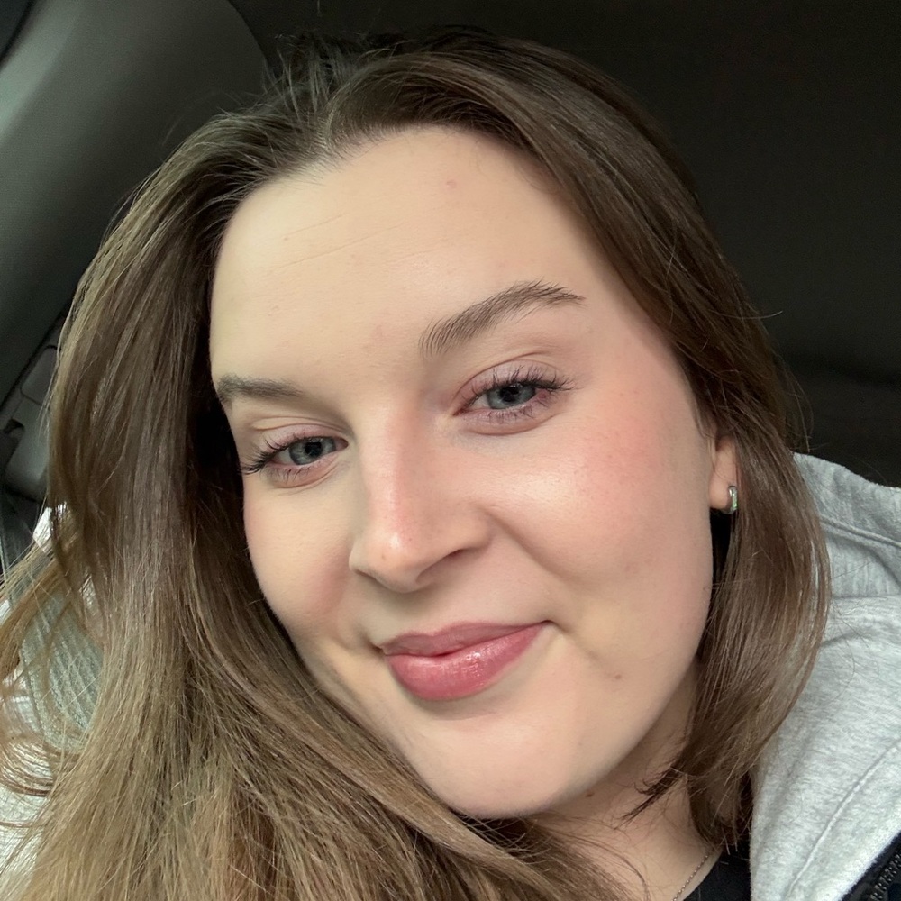 Meet your Posher, Eliana